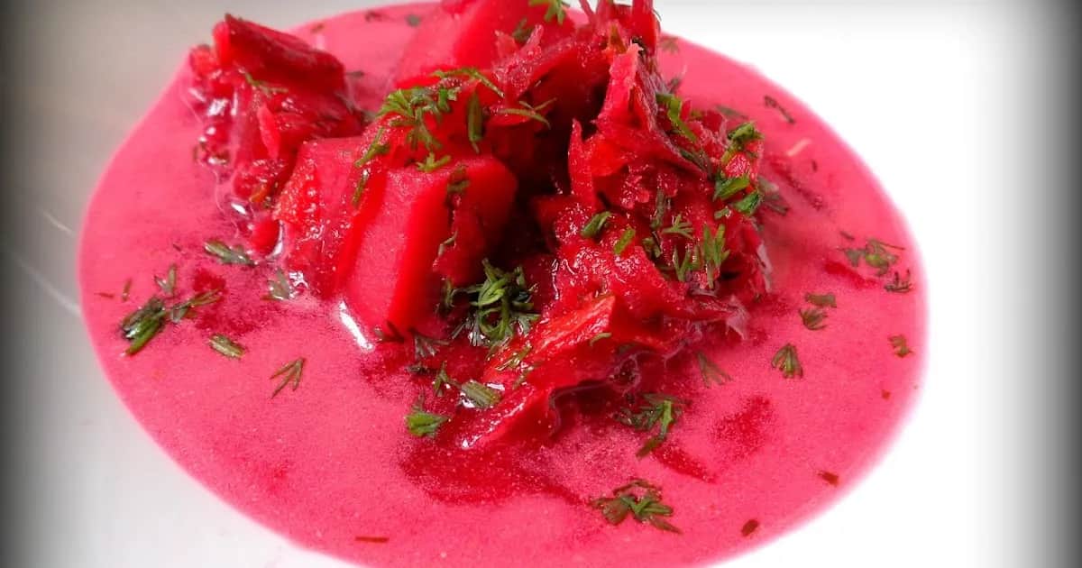 Zupa buraczkowa jak u babci – przepis na smak dzieciństwa