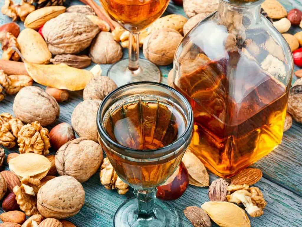 Jakie przekąski do whisky? Odkryj idealne połączenia smakowe