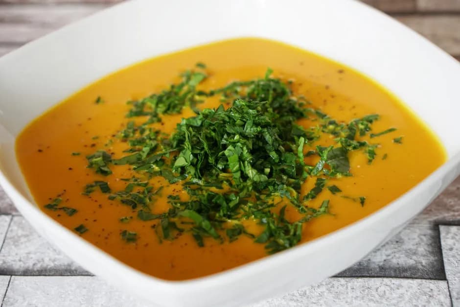 Czym przyprawić zupę dyniową, aby uzyskać wyjątkowy smak?