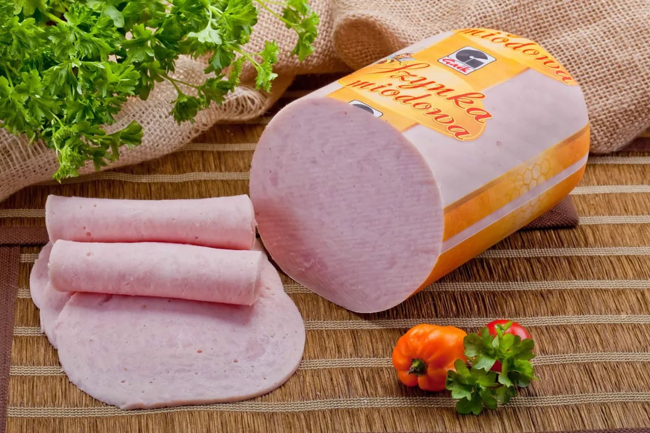 Szynki drobiowe – zdrowa alternatywa dla tradycyjnych wędlin